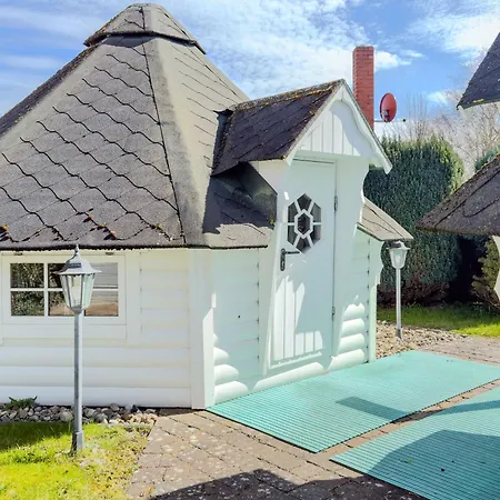 Rosenbluete アパート ツィングシュト